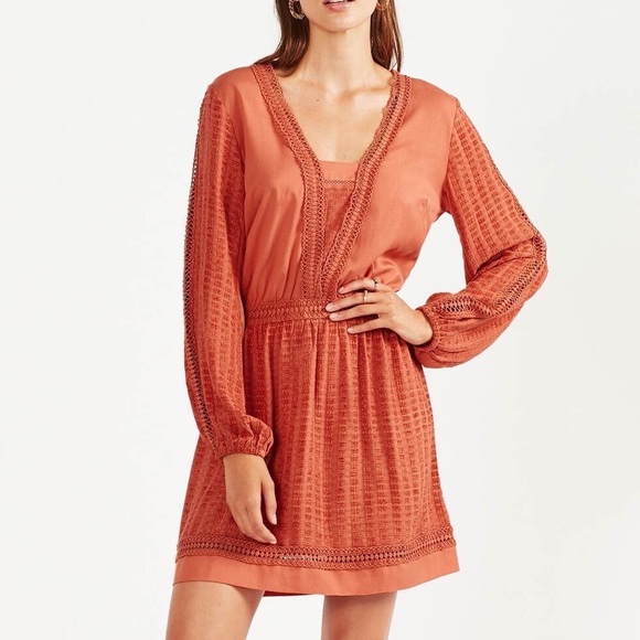 TIGERLILY Maresa Guava Orange Long Sleeve Mini Dress RRP$249 - Picture 2 of 16